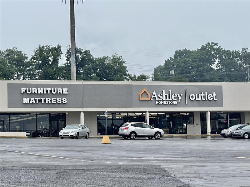 Ashley Outlet Clarksville, TN