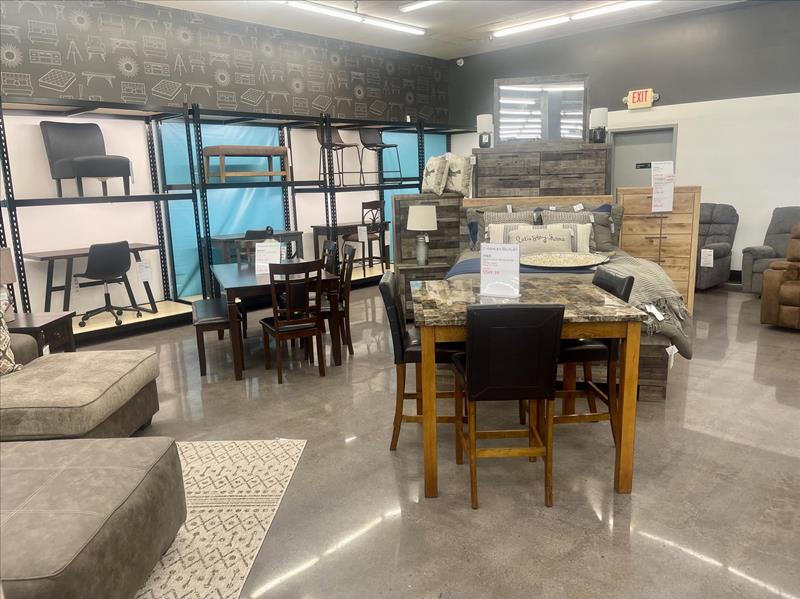 Ashley Outlet Clarksville, TN